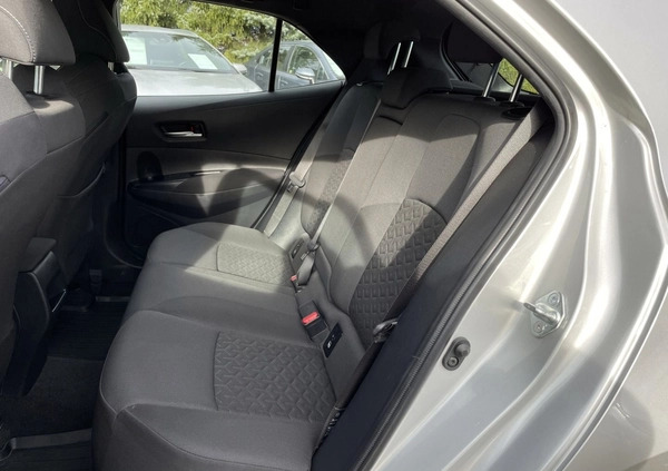 Toyota Corolla cena 78900 przebieg: 32207, rok produkcji 2019 z Szczebrzeszyn małe 301